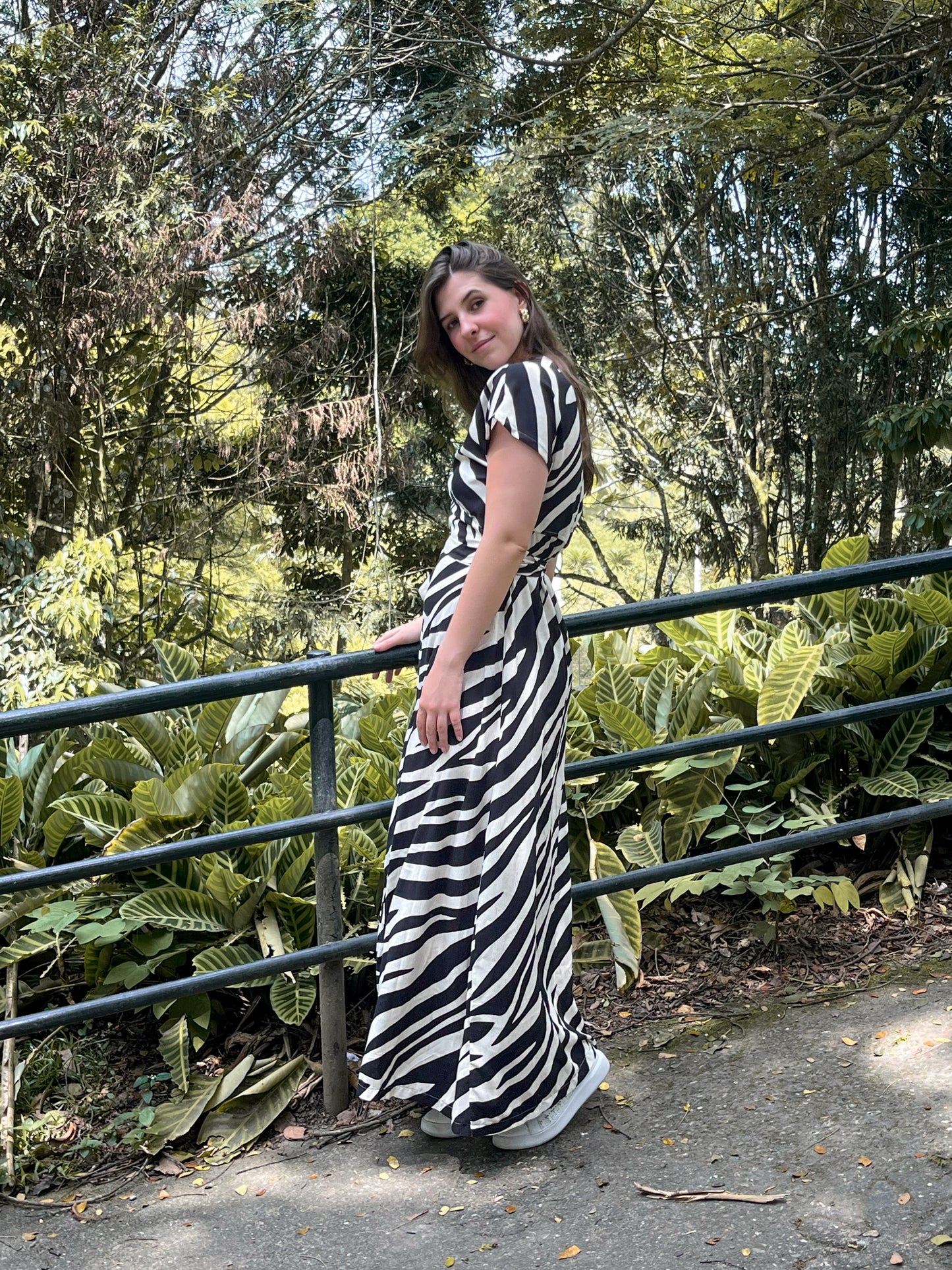 MAXI VESTIDO MULTIFUNCIONAL: LA PIEZA TRANSFORMADORA DE TU GUARDARROPA