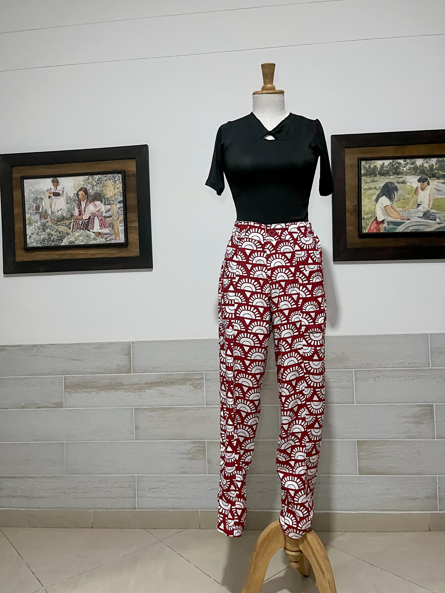 Pantalón Estampado POSH de Corte Clásico | Moda ética y sostenible hecha en Colombia