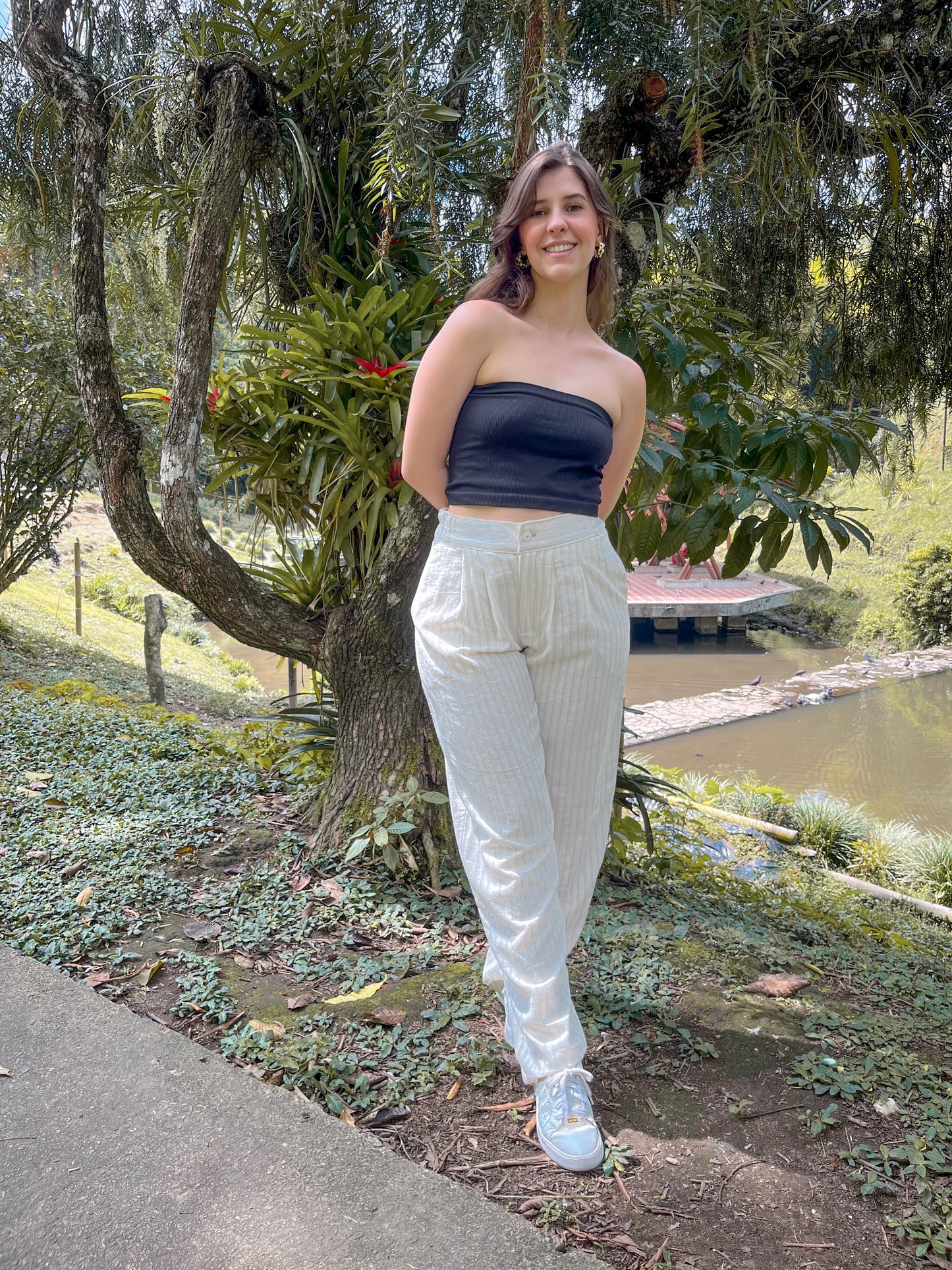 CONJUNTO VERSÁTIL DE LINO: LA REVOLUCIÓN DEL MIX & MATCH EN TU ARMARIO