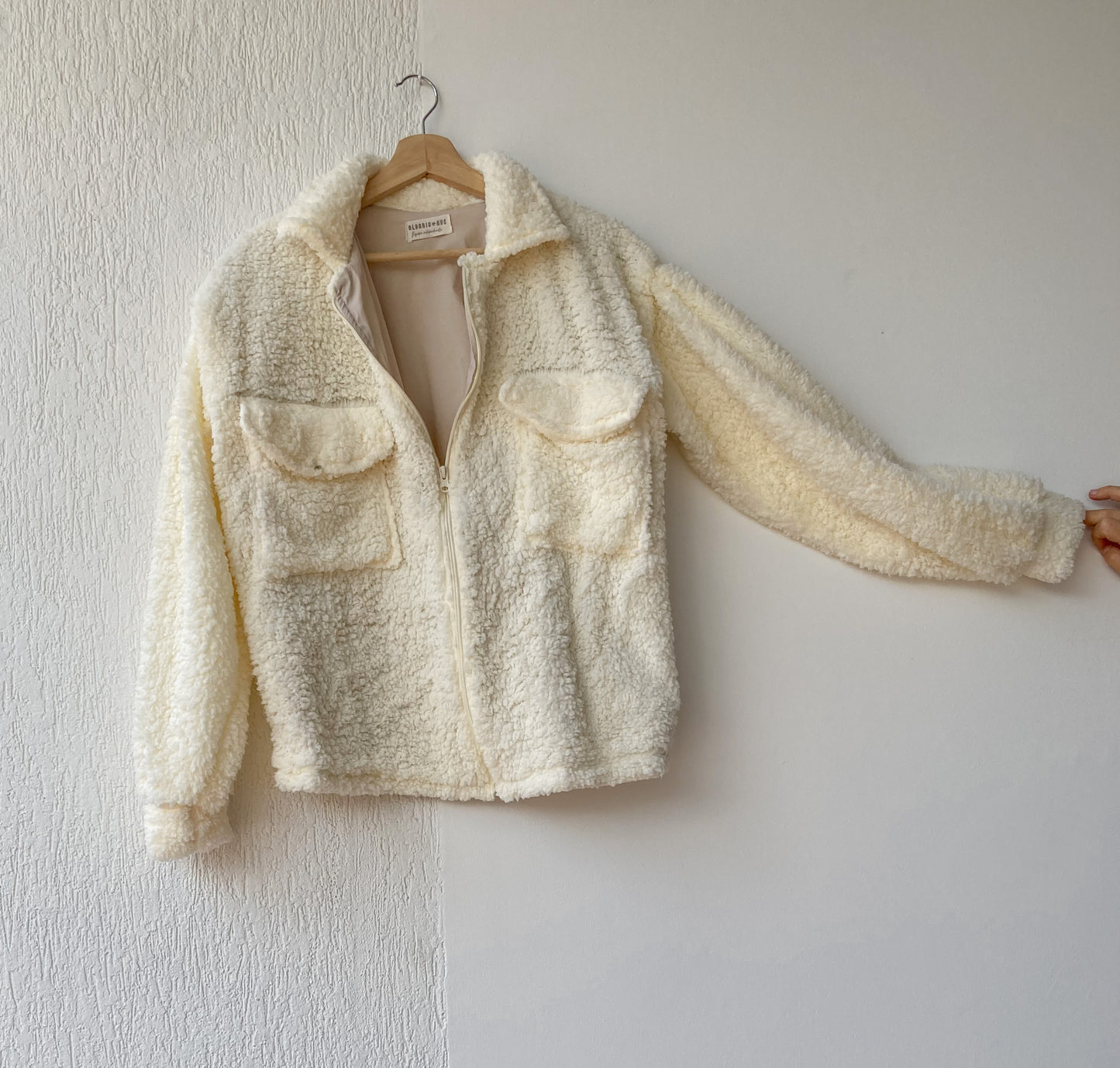 Chaqueta en ovejo con forro perfecta para el frío.