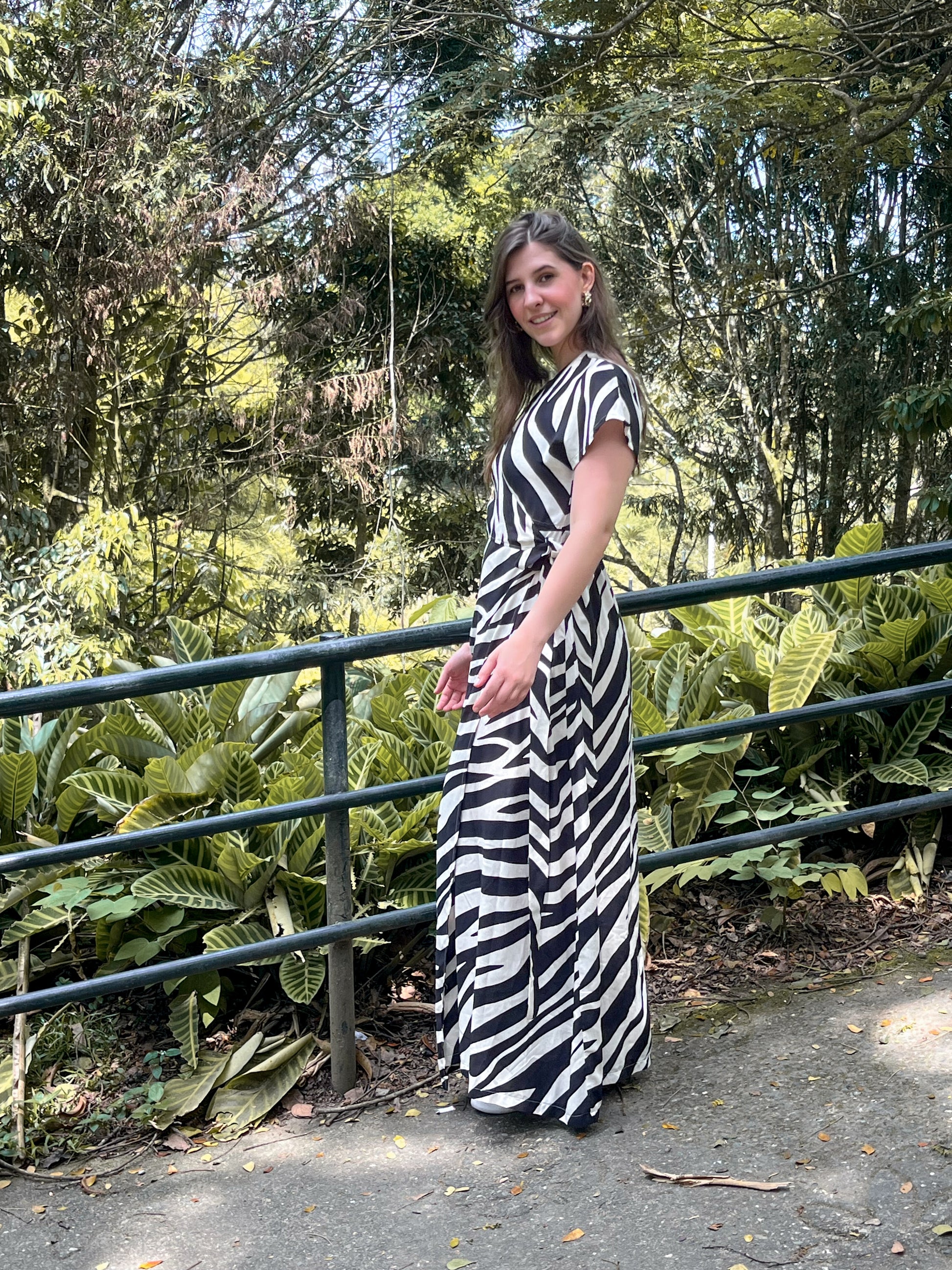 MAXI VESTIDO MULTIFUNCIONAL: LA PIEZA TRANSFORMADORA DE TU GUARDARROPA