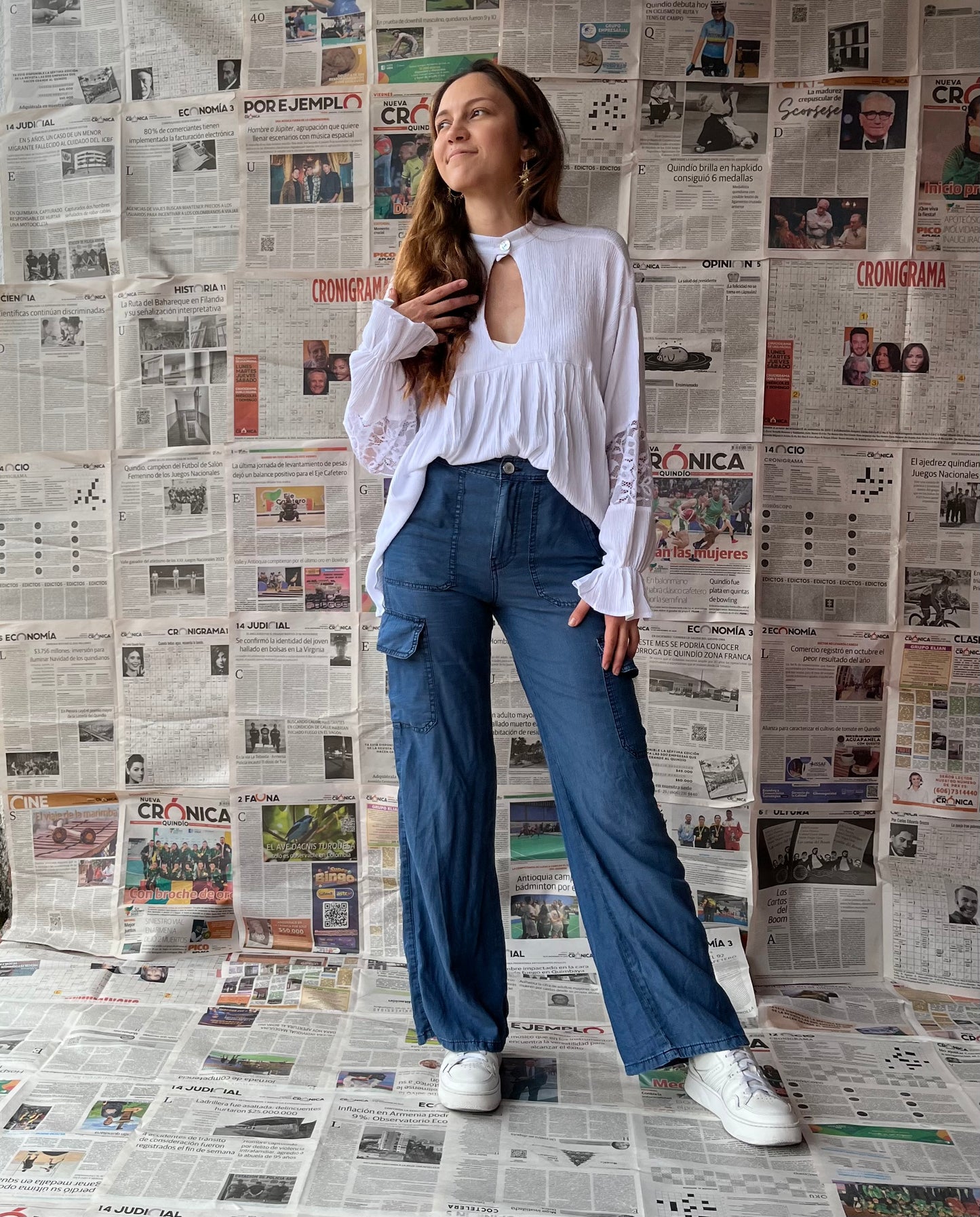 Camisa blanca para mujer elegante y versátil delicate | Moda ética y sostenible hecha en Colombia