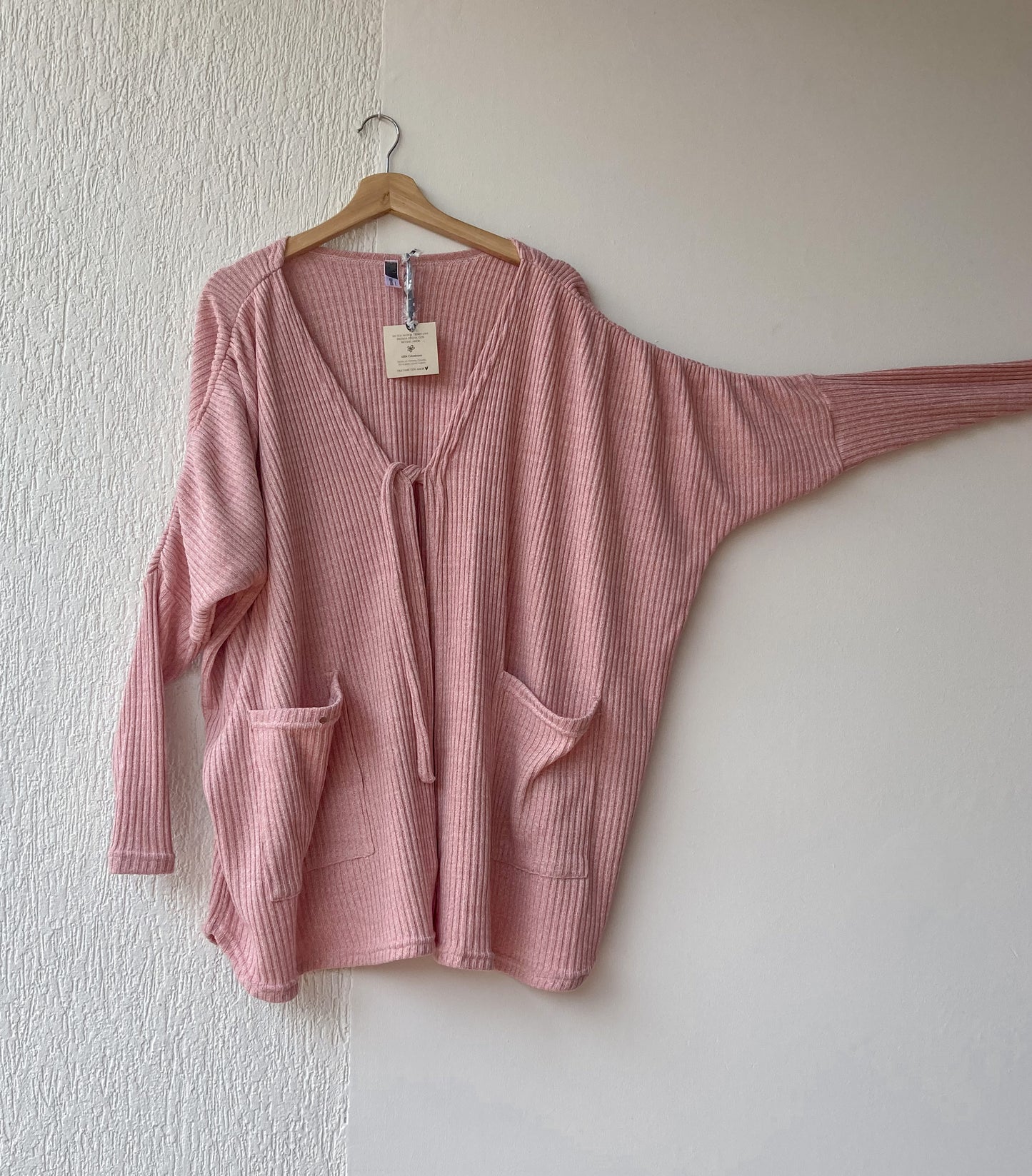 Cardigan/ saco over size estilo poncho suavecito y súper cómodo 100% Colombiano.
